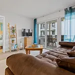 Smurmelhomes Oase: Terrasse - Parken - Kind
